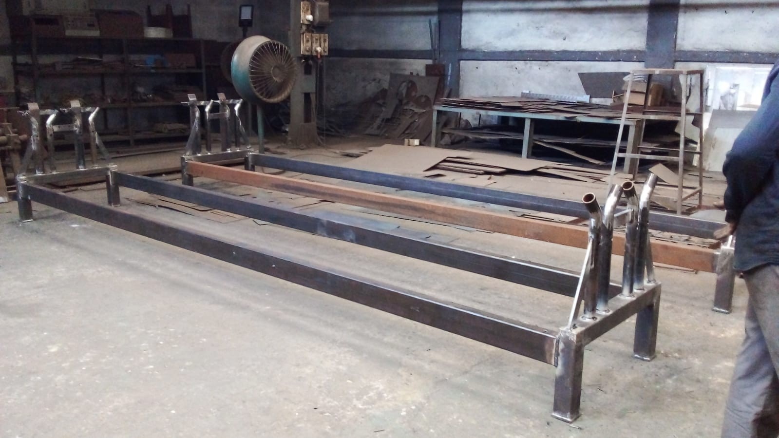 Heavy fabricated structure variant 2